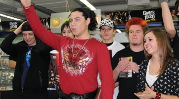 Guitar Hero Metallica verseny a Duna Plázában