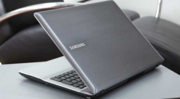 Hamarosan érkezik a Samsung új QX310-es noteszgépe