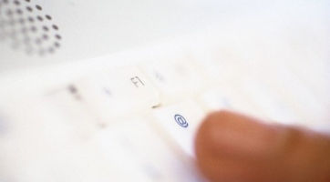 Harminckétmillió e-mail-cím, ezerötszáz dollárért