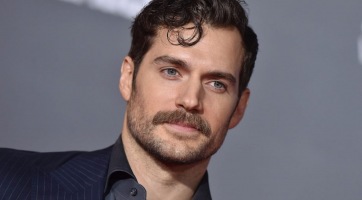 Hivatalos: Henry Cavill alakítja Geraltot a Netflixes The Witcher-sorozatban!
