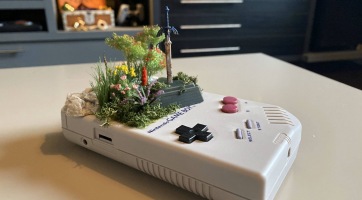 Így kell szobadíszt készíteni egy működésképtelen Game Boy-ból egy Zelda-rajongónak