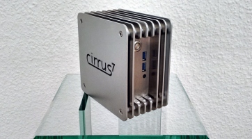 Intel Broadwell NUC-hoz készített apró alumínium házat a Cirrus7