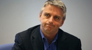 John Riccitiello szeretné megdönteni a Call of Duty egyeduralmát