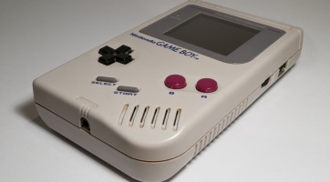 Jön a Game Boy Mini?