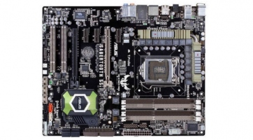 Készül az Asus legújabb SaberTooth 55i alaplapja