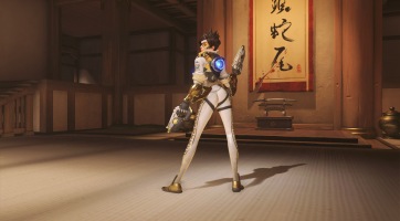 Kikerül az Overwatch-ból Tracer szexi fenékrázása