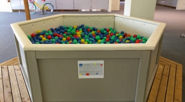 Látogatói központot nyit a Google