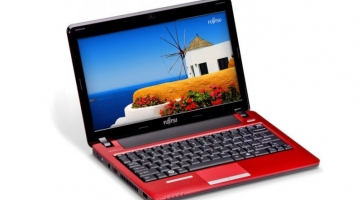 Már rendelhető a Fujitsu új PH520-as laptopja