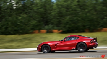 Még idén nyáron begurul a Forza 4 garázsába a 2013 SRT Viper