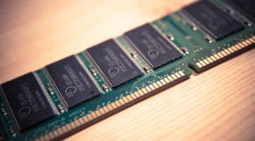 Megduplázná a DDR4 sebességét a DDR5