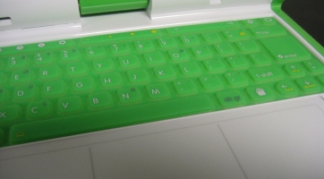 Mégis támogatja az Intel a százdolláros laptop projektet
