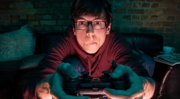 Minden gamer álma: itt a férfimegőrző, ahol egész nap játszhatunk, amíg az asszony vásárol!