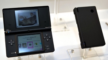 Nintendo DSi: Nem kapjuk meg nyárnál előbb?