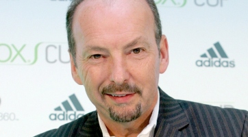 Peter Moore: 5 új brand bevezetését tervezi az EA Sports