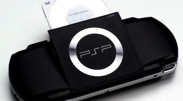 PlayStation Store klasszikusok UMD lemezen