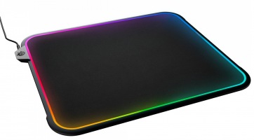 RGB-s egérpaddal bővít a SteelSeries
