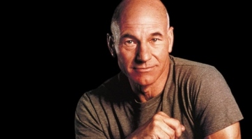 Sir Patrick Stewart lesz a narrátor a The War of the Worlds-ben