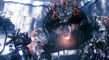 Super Street Fighter IV, Lost Planet 2 és MotoGP 09/10 DLC-ket jelentett be a Capcom