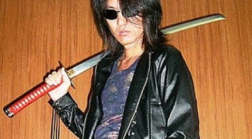 Tomonobu Itagaki: Egy új brand alapításán fáradozik
