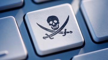 Tovább csökkentené az illegális tartalmakra mutató találatok számát a Google