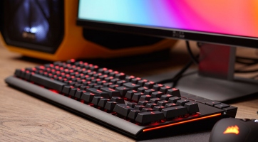 Újabb mechanikus billentyűzet érkezik a Corsair műhelyéből
