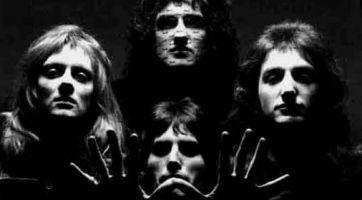 Úton a Queen SongPack
