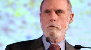 Vint Cerf visszavonul