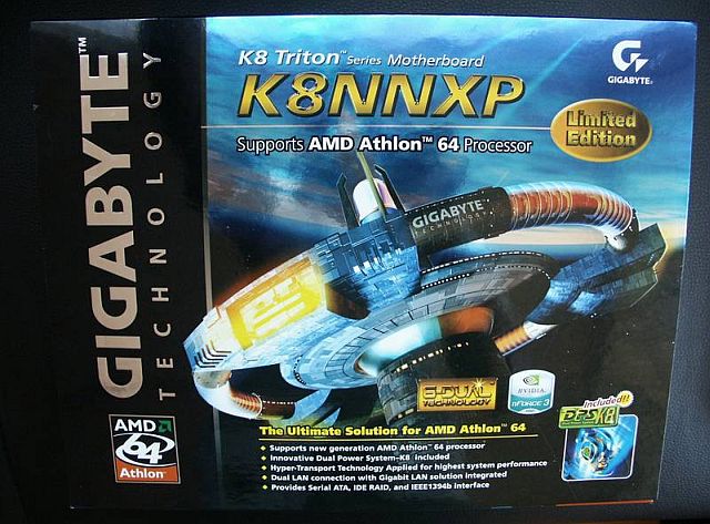 Gigabyte GA-8KNNXP és Gigabyte GA-8KNNXP-940