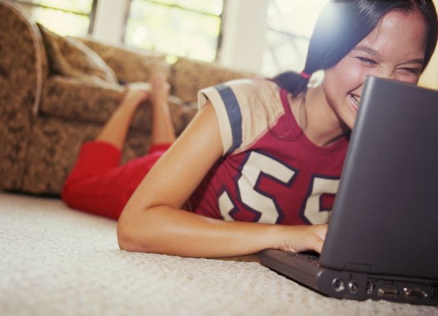 Az Intel a hölgyekre is gondol