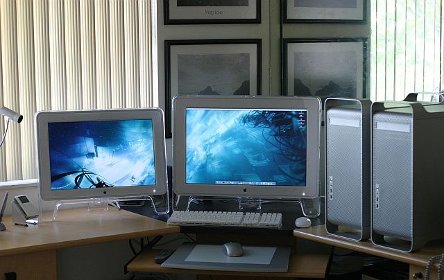 Apple: új duál processzoros G5 munkaállomások, 1,8 GHz órajellel