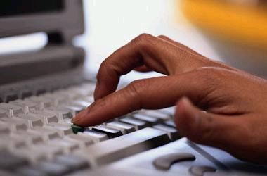 Evesham Voyager 64, az első Athlon 64 alapú hordozható PC