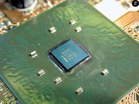 Következő generációs lapkakészletek: Intel i915 és i925x