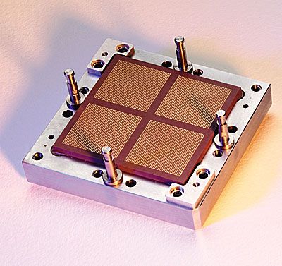 Új, 64 bites IBM chip főként hordozható gépekhez