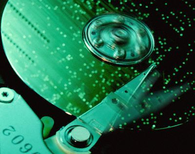 300 GB-os merevlemezes meghajtó a Fujitsu-tól