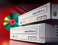 12-szeres sebességű Plextor DVD-író