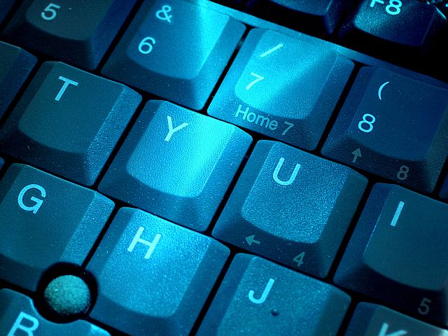 Három új Intel Pentium M processzor