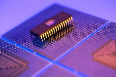 Intel chipek 65 nanométeres gyártási technológiával