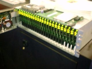 Az úttörő RLX abbahagyja a pengeszerverek gyártását