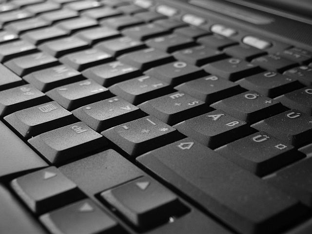 Új játék- és multimédia-központú laptopokat mutatott be a Dell