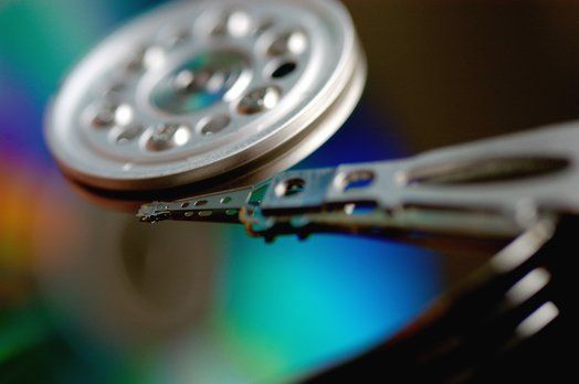 A Hitachi megkezdte100 GB-os, szupergyors noteszgép-HDD-je forgalmazását