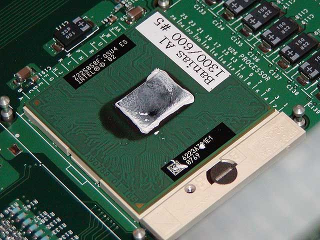 Az Intel kivonja a forgalomból az első generációs Centrino platform komponenseit