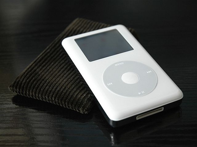 'iPod adó' zeneletöltésért?