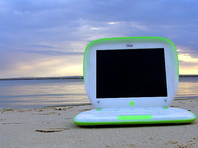 Nőket célzó, új laptop kategória kibocsátására készül az Apple?