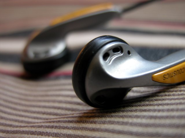 Digitális zeneletöltések a hivatalos brit slágerlistán