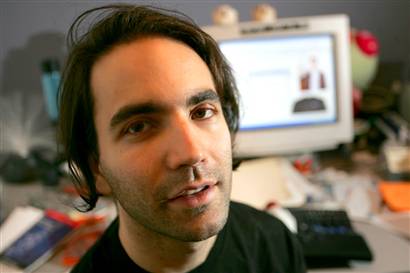 A Pirate Bay BitTorrent oldal újból elérhető