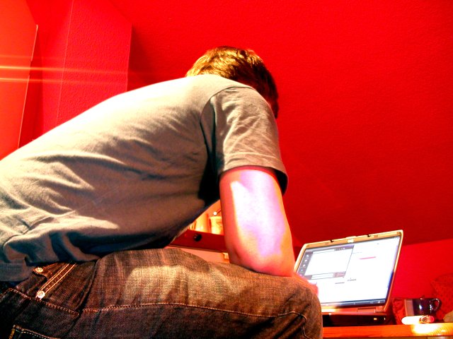 Letartóztattak Amerikában egy fogyasztást megtagadó WiFi felhasználót