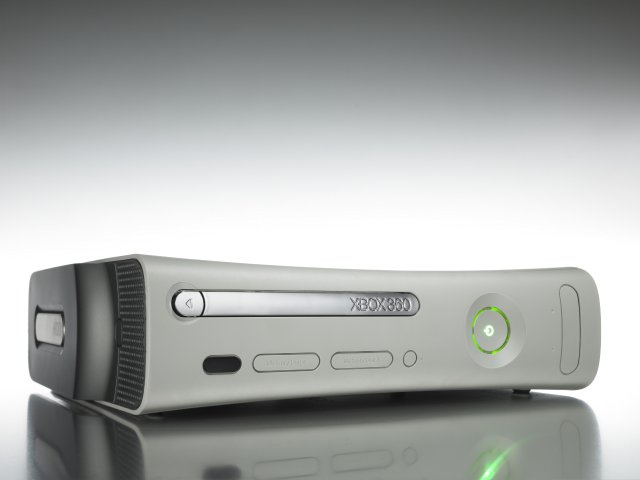 Idén ősszel Kelet-Európában is piacra kerül az XBOX 360