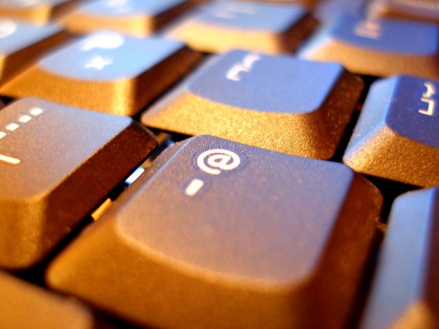 A politikusok még nem ébredtek rá az internet jelentőségére