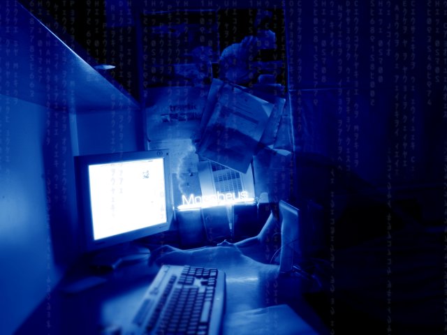 Nemzetközi adathalászbandát kapcsolt le az FBI