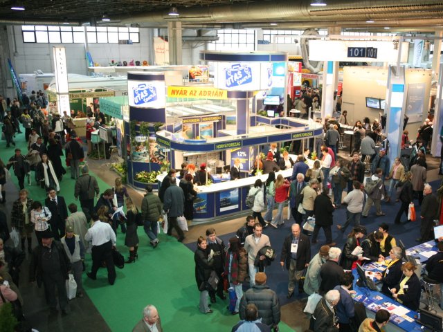 „Mobil a virtuális világ” – információs és mobil-innovációs kiállítás és vásár a Hungexpo Budapesti Vásárközpontban